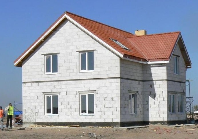 За сколько времени можно построить дом из газобетона, сроки